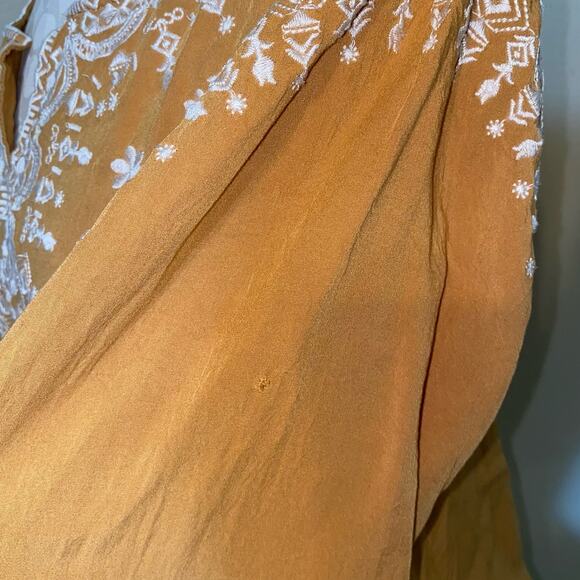 Savanna Jane Marigold Embroidered Long Sleeve Blouse Plus Size 1X - Picture 8 of 12
